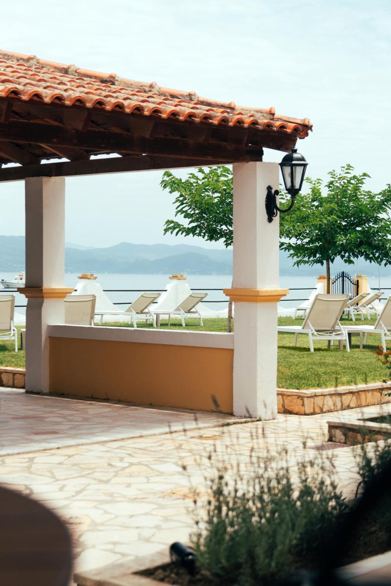 Kamini Apartments Kavos Exterior photo